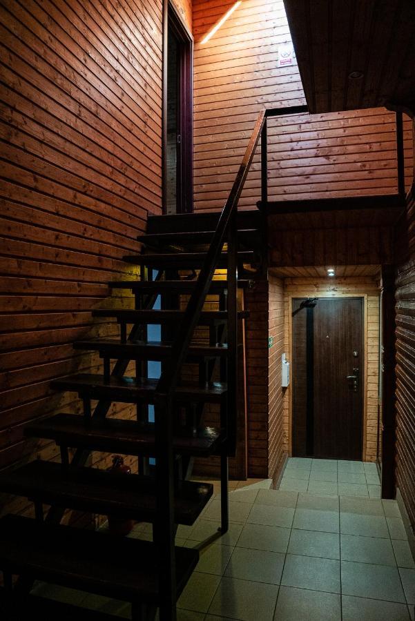 Casa Gorjeneasca Hotel Târgu Jiu Екстериор снимка